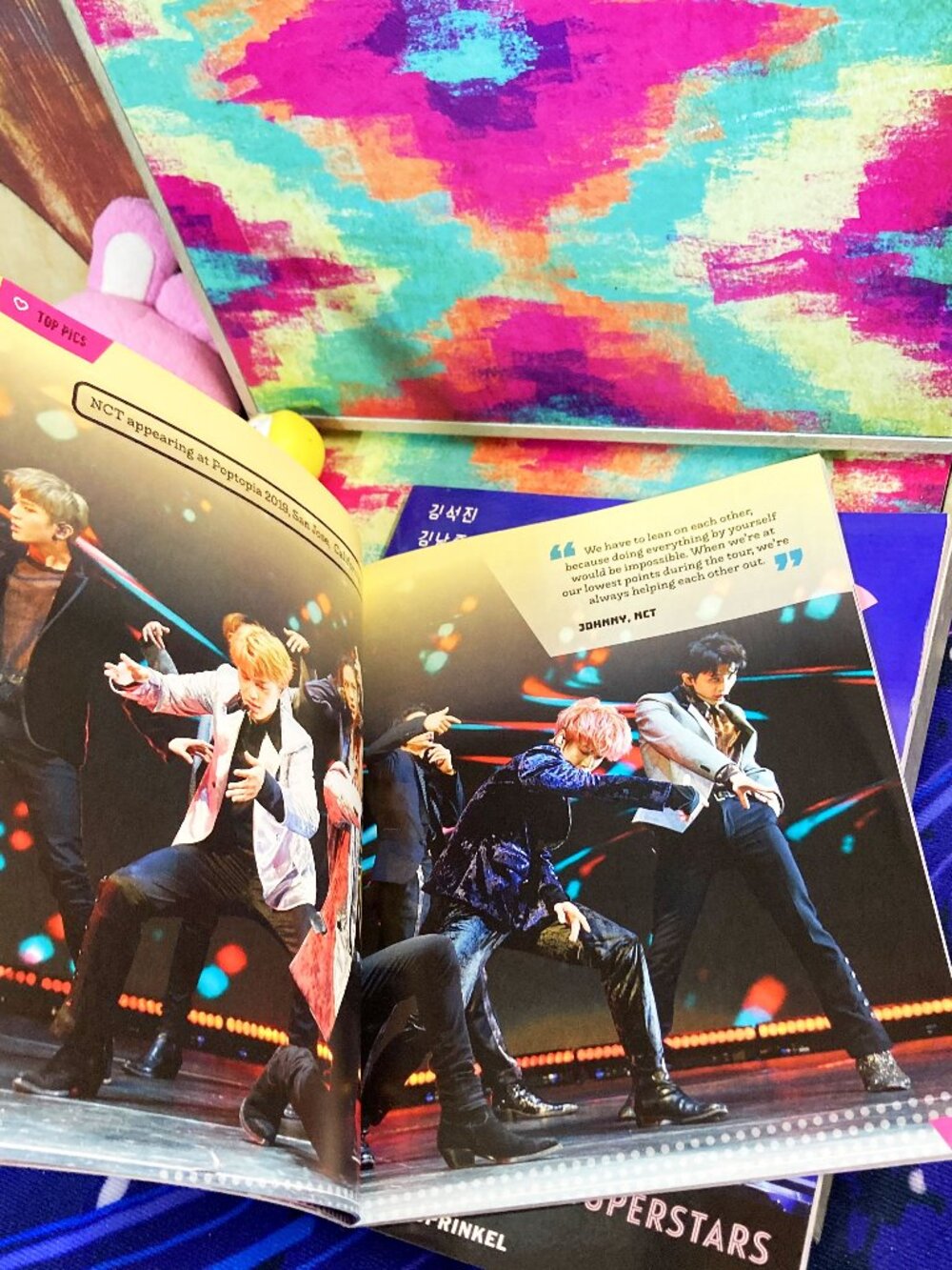 K-POP MUSIC LOT - BTS * TWICE - POSTER , BOOKS , STICKERS, TOYS - KPOP MIXED LOT - Picture 12 of 13